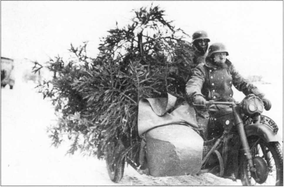Мотоциклы Вермахта. Военное фото. Иллюстрация 56