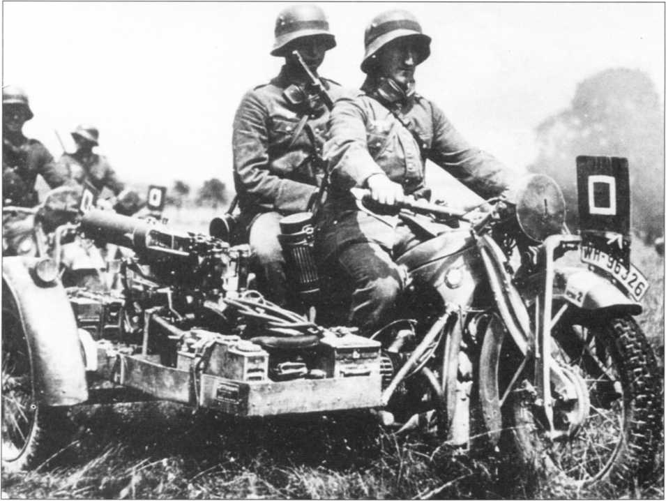 Мотоциклы Вермахта. Военное фото. Иллюстрация 143