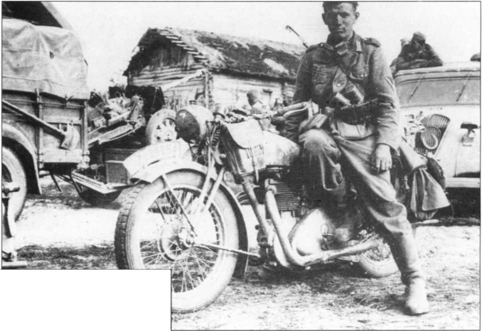 Мотоциклы Вермахта. Военное фото. Иллюстрация 76