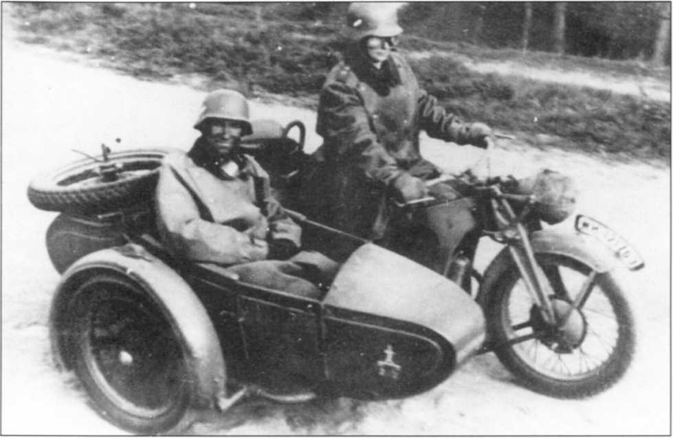 Мотоциклы Вермахта. Военное фото. Иллюстрация 154